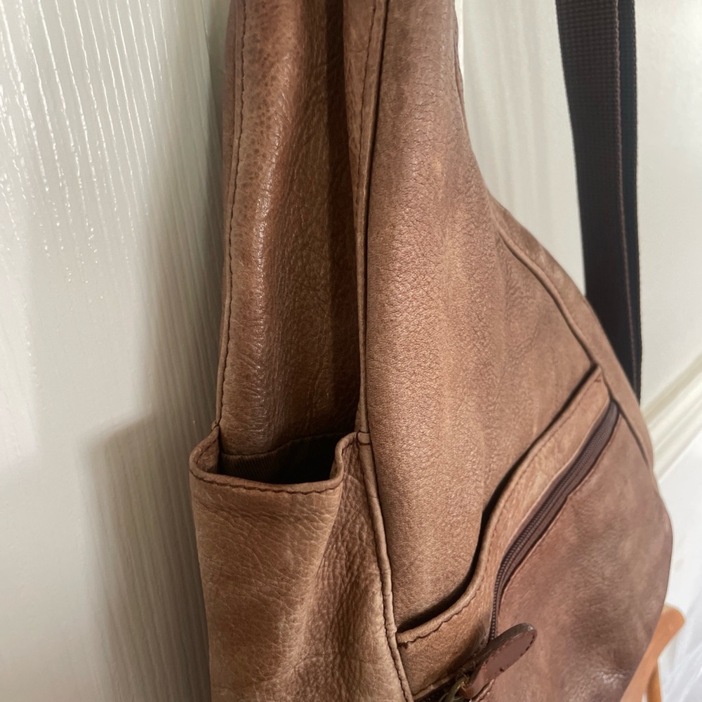 L.L. Bean Brown Leather Belt Bag - Picture 7 of 8